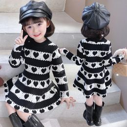 Pullover 2022 Baby Girls Sweater Knitted Dress Children Spring Infant Casual Heart Pattern Korean Princess Clothes