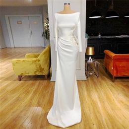 2021 White Mermaid Evening Dresses Bateau Neck Lace Appliques Full Sleeve Floor Length Formal Prom Gowns