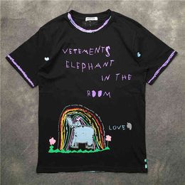 New Novelty 2019 Men VETEMENTs Elephant T Shirts T-Shirt Hip Hop Skateboard Street Cotton T-Shirts Tee Top kenye S-XXL #K15 G1229