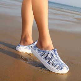Summer Slides Women Beac Floral Print Breathable Mesh Shoes Women's Sandals Flip Flop Massage Slippers Plus Size Y220221