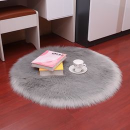 Sholisa Faux Fur Area Rug Fluffy Carpet Round Shape 6cm Pile Fluffy Carpet for Living Room Bedroom Sea Set Home Deco 6 Sizes 201212