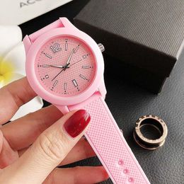 Men's Watches Luxury Original Men's Quartz Watch with Animal Style Dial Silicone Strap Quartz Clock