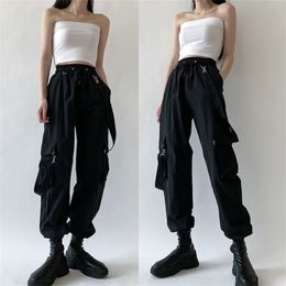 Women Fashion Harajuku Cargo Pants Black Detachable Strap Trousers Female Elastic Waist Streetwear Pants Plus Zise Casual Pants 201118