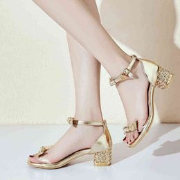 Descuento Sandalias Plateadas De Tacón Bajo Para Mujer 2022 en venta en  DHgate.com
