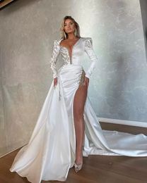 Saudi Arabia Dubai Long Sleeve Mermaid Wedding Gowns Plunging V Neck Beading Overskirts Bridal Dress Arabic Aso Ebi Sexy High Side277V