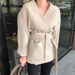 Aachoae Women Solid Woolen Coat Elegant V Neck Bandage Jacket Female Batwing Long Sleeve Loose Pocket Coat Lady Outerwear 201218