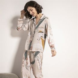 Starry Sky And Floral Printed Women Pajamas Set Comfort Cotton Satin Full Sleeve Homewear Ladies Tender Casual Wear For Spring 210830