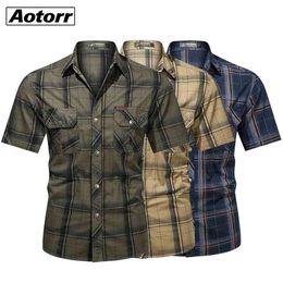 100% Cotton Army Shirt Men Fashion Military Short-sleeve Tops Casual Top Male Lapel Plaid Work Shirts Summer Army Green 5XL 210708