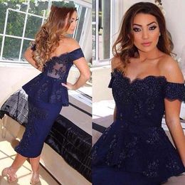 Evening Navy Blue Dresses Lace Applique Beaded Ruched Pleats Peplum Custom Made 2021 Prom Party Gown Celebrity Sheath Formal Ocn Wear Vestidos