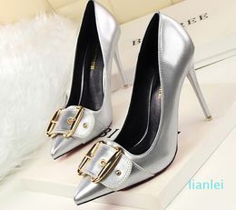 2022 sexy was thin with hallow mouth pointed patent leather belt buckle red women single shoes