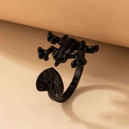 HuaTang Dark frog Ring for Women Creative Animal Black Alloy Opening Finger Ring Lady Anniversary Party Jewelry Gifts 19598 G1125