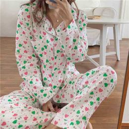 Chic Two Piece Suit Pyjamas Sets Printed Hearts Cute Loose Casual All Match Sweet Homewear Cotton Nightwear 210525