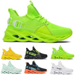 Fashion Mens breathable womens running shoes 14t triple black white green shoe outdoor men women designer sneakers sport trainers size