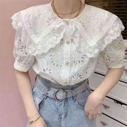 Retro Hollow Embroidered White Lace Shirt Women's Large Lapel Sweet Tops Lady Elegant Short Sleeve Fashion Blouse N988 210527