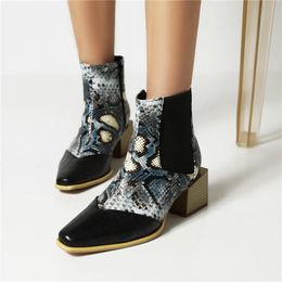 Boyut Botları Eklem Plus Ymechic 45 Kısa Kadın Ayakkabıları 2024 Sonbahar Kış Meydanı Topuk Partisi Retro Ayak Bileği Botas 68