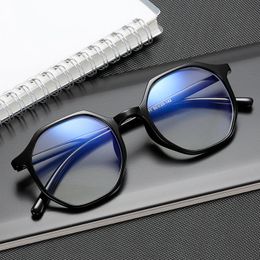 Fashion Sunglasses Frames Transparent Anti Blue Light Goggles 6011 Universal Retro Flat Eyeglasses Men Women Computer Optical Eye Glasses