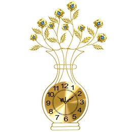Wall Clocks European Fashion Golden Clock Modern Creative Large Vases Quartz Sitting Room Mute Blue / White Glass Diamond
