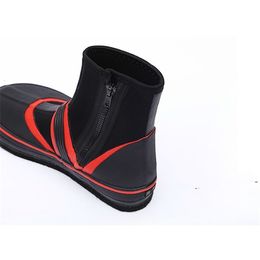 Upstream Water Shoes Men Breathable anti-skid Waterproof Rain Boots Outdoor Camping Climbing Hiking Fishing shoes New Seal Y0714