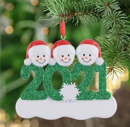 2021 Resin Personalised Snowman Family of 4 Christmas Tree Ornament Custom Gift for Mom, Dad, Kid, Grandma, SN2999