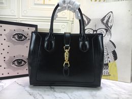 Fashion lady handbag designer messenger bag lady leather armpit handbag party high quality shopping bag wallet