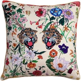 Luxury designer classic high quality printing pillow case cushion cover size 45*45cm Home Textiles for home indoor Decorative Pillowcase and Festive gifts 2022
