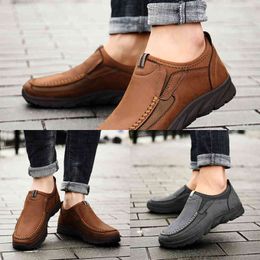 Kleid Schuhe Männer Casual Schuhe Retro Atmungsaktive Bequeme Sport Flache Schuhe Handgemachte Business Oxfords Herren Walk Casual Erbsen Schuh 220223