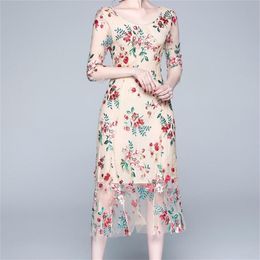 Embroidery Half Sleeve Ruffle Dress Women O-Neck Lace Mesh Patchwork Print Dresses Woman Clothing Vestidos 210603