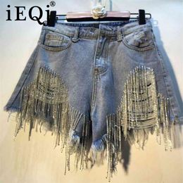 IEQJ Fashion Denim Jeans Women Hole Tassel Bright Diamond Chain Light Blue Streetwear High Waist Slim Short Pant AE323 210621