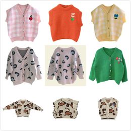 Korean Winter New Knit Sweater for Kid Cartoon Cute Round Neck Vest Letter Casual Cardigan Sweater 210308