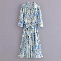 Vintage Women Printed Shirt Dress with belt Three Quarter Sleeves Chic Lady Fashion Button-up Midi Dresses Woman Robe 210709