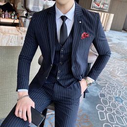 ( Jacket + Vest + Pants ) luxury Fashion Mens stripe Casual Business Suit High-end Social Formal Suit 3 Pcs Set Groom Wedding X0909
