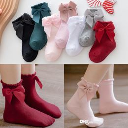 2021 Herbst/Winter Mädchen Prinzessin Socken Spanischer Stil große Fliege Kinder Prinzessin Baumwollsocke Mode Palast Stil Vollmond Strickstrumpfwaren D023