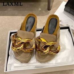2021 New Chain Women Slippers Mules Outdoor Casual Round Toe Flat Designer Shoes Women Catwalks Travel High Quality Women Shoes Y1120