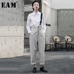[EAM] High Waist Geay Button Split Joint Leisure Trousers Overalls Loose Fit Pants Women Fashion Spring Autumn 1R5860 211112