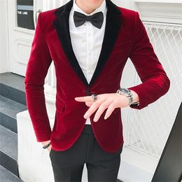 vestito indiano degli uomini Sconti Vello singolo in velluto rosso Nuovo Abrigo Casual Hombre Blazers Mens Slim Blazer Fashion Stage Giacche Designer Mens Indian Suits X0615