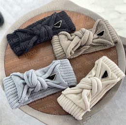 Triangle Badge Bow Knit Headbands Hair Bands For Women Designer Brand Lady Headband Winter Warm Wool Headwrap