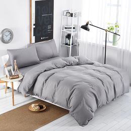 New Bedding Sets Simple Color Lake Blue Striped Bed Sheet Duver Quilt Cover Pillowcase Soft Silver Gray King Queen Full Twin 210316