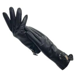 Sports Gloves Winter Ladies Wrist Fashion Sheepskin Lamb Wool Thickened Warmth Genuine Leather Driving Accessories C