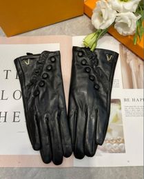 Designer Gloves for Women WITH Yellow BOX Fashion Black Sheepskin Leather Fleece Inside Glove Ladies Touch Screen Winter Thick Warm Gunine