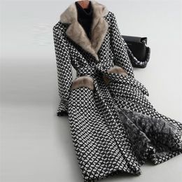 Winter Plaid Wool Blends S-5XLWomen Coat OfficeThicker Warm Fur Collar Outwear Female Double Breasted Plus Size Grey Long Jacket 211110