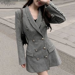 Style Casual Ladies Plaid Jacket Lion Button Office Pocket Blazer, High Quality 210527