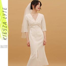 Woman White Fishtail Dress Summer Slim V Neck Half Sleeve Night Club Party Midi Dresses Vestidos 210608