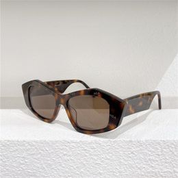 Irregular Small Frame Eyeglasses With Box Fashion Wide Legs Sunglasses Personality Sun Glass Europe America Style Beach Eyewear