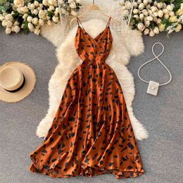 Women Fashion Cross V-neck Sexy Sleeveless Slim Ink Spot Print Holiday A-line Dress Skeevekess Elegant Clothes Vestidos R570 210527