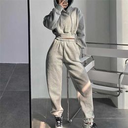 Women's Tracksuit Crop Top Hoodies Two Pieces Set High Waist Pullover Hooded Joggers Suit Female Autumn Lady Sportwear Sets 211007