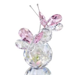 H&D Crystal Flying Butterfly Figurine With Ball Base Art Glass Animal Paperweight Decor For Office Table Home XMAS Gift 211101