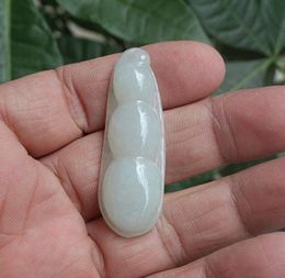 Direct Selling Ice Glutinous Blessings Bean Jewellery Ornaments Jade A Goods Wholesale Natural Emerald Green Bean Pendant