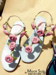 Womens Thong Toe 3D Flowers Rhinestones Flats Sandals Boho Luxury Real Leather DIY Shoes Girls Match Colors New 2021