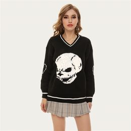 Women's V-neck Vest Skull Printed Sweater Loose Casual Knitted Comfortable Tops Street Retro Autumn Winter Jackets 210914