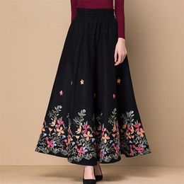 Black Fllower Embroidered Woollen Maxi Skirt Women Elegant High Waist Casual Skirts Mom Fashion Plus Size Skirt Office Lady Wear 210310